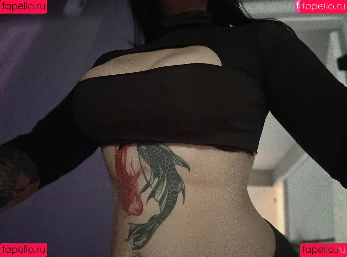Cyb4rAnGeL Onlyfans Photo Gallery 