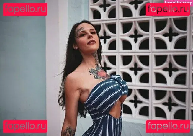 Iris Dark Onlyfans Photo Gallery 