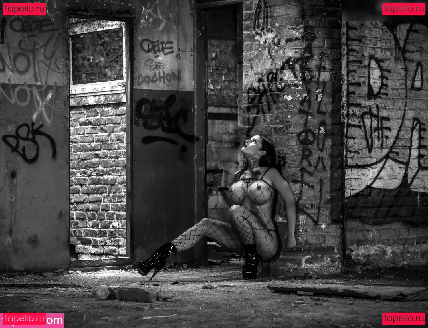 Iris Dark Onlyfans Photo Gallery 