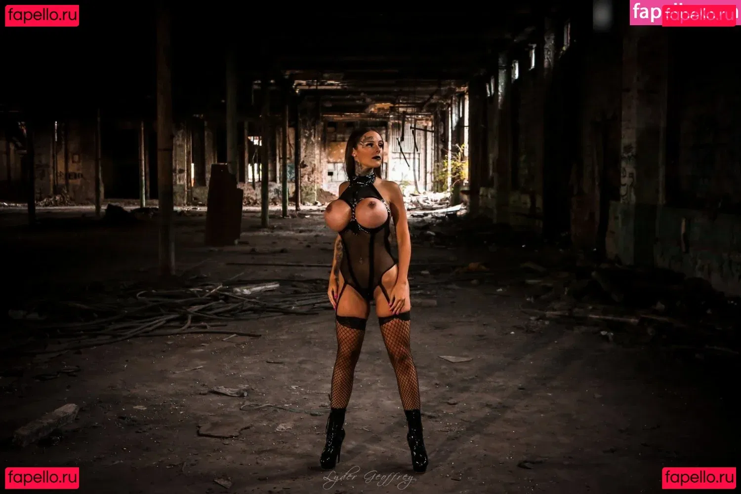 Iris Dark Onlyfans Photo Gallery 