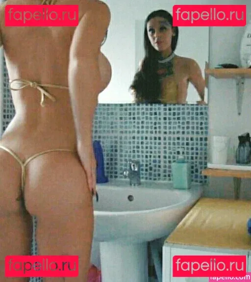 Iris Dark Onlyfans Photo Gallery 