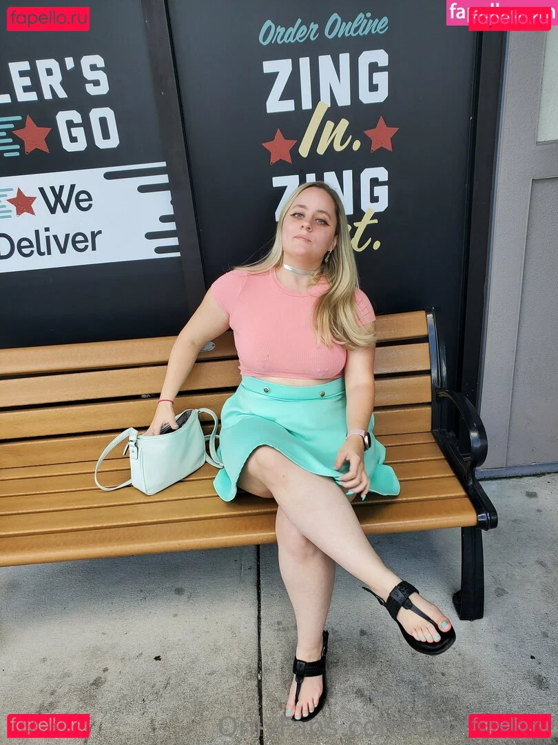 candi.skye Onlyfans Photo Gallery 