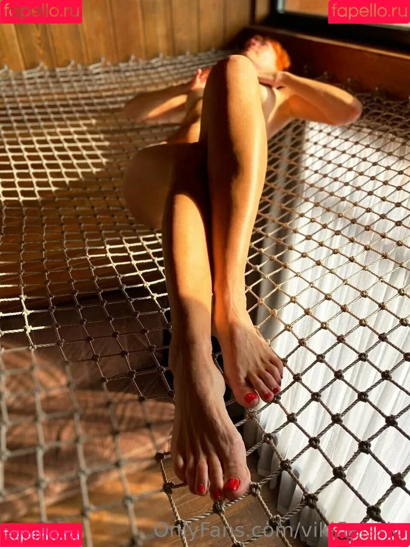 vikifleissig Onlyfans Photo Gallery 
