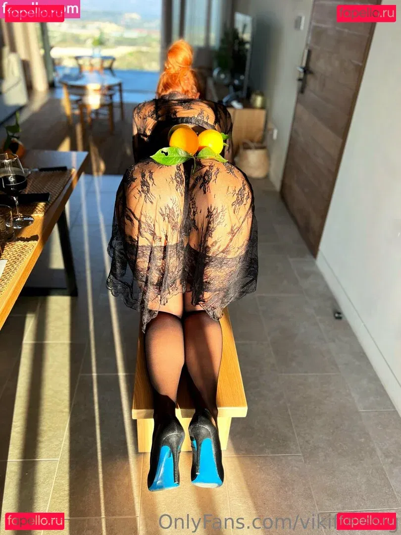 vikifleissig Onlyfans Photo Gallery 