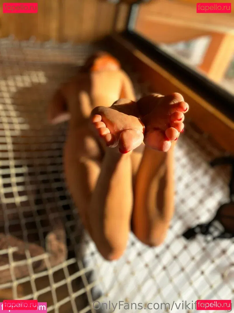 vikifleissig Onlyfans Photo Gallery 
