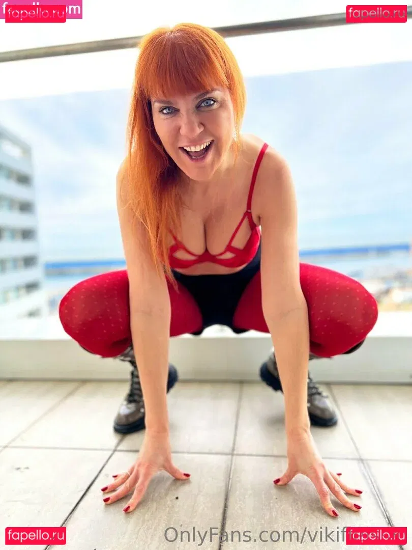 vikifleissig Onlyfans Photo Gallery 