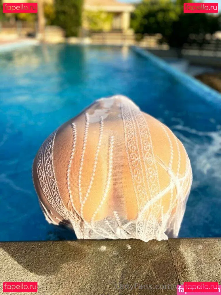 vikifleissig Onlyfans Photo Gallery 