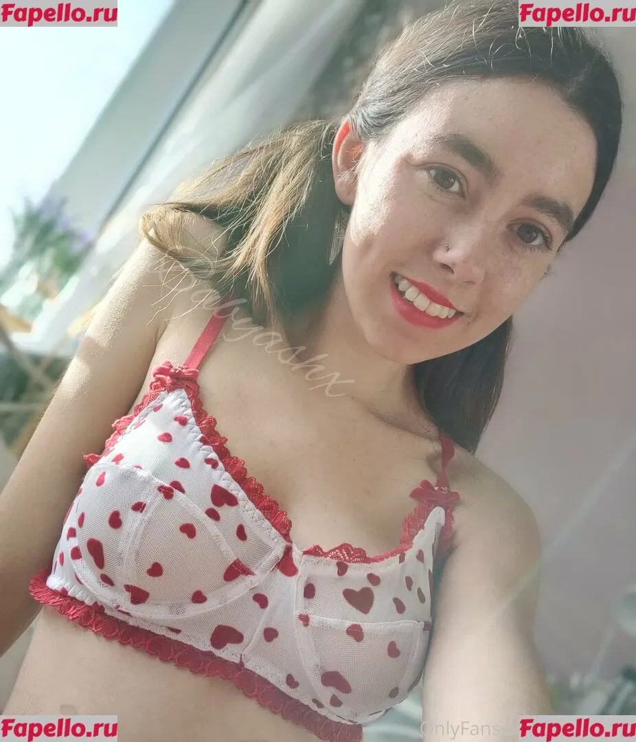 Honey Onlyfans Photo Gallery 