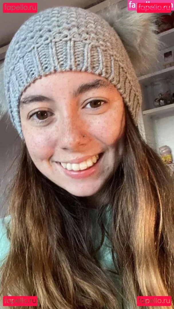 Honey Onlyfans Photo Gallery 