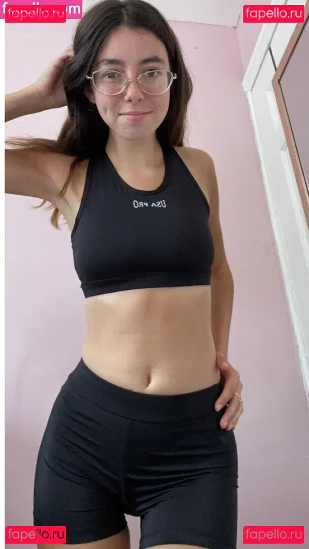 Honey Onlyfans Photo Gallery 