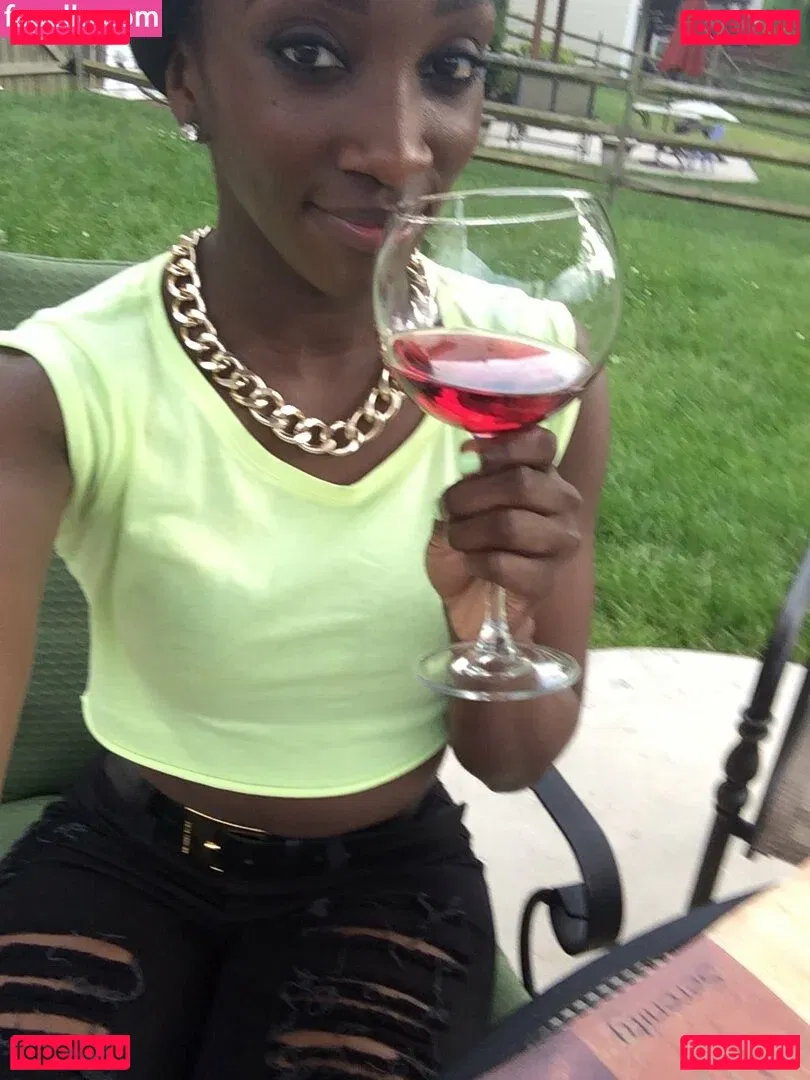 Dnay Baptiste Onlyfans Photo Gallery 