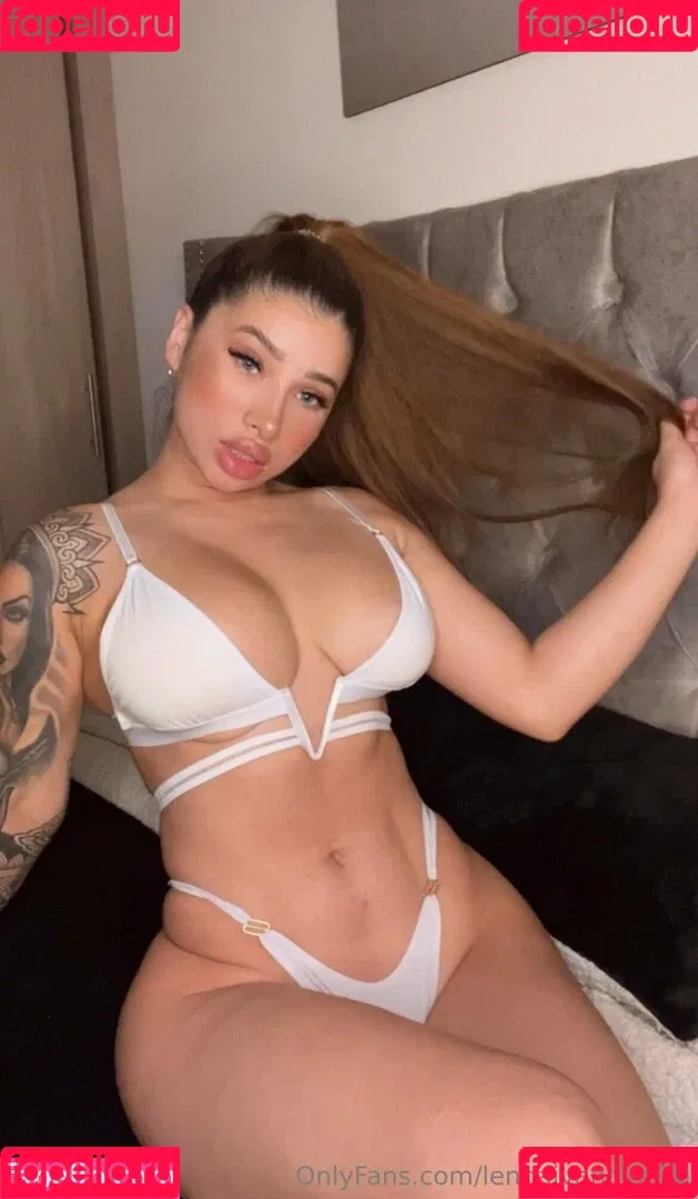 lennaivanovavip Onlyfans Photo Gallery 
