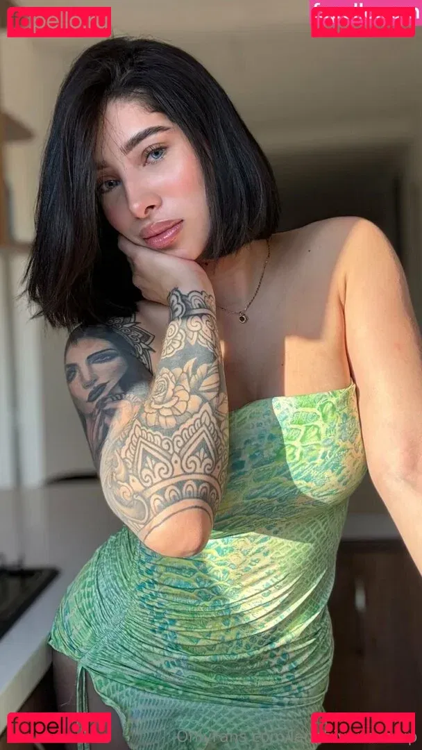 lennaivanovavip Onlyfans Photo Gallery 