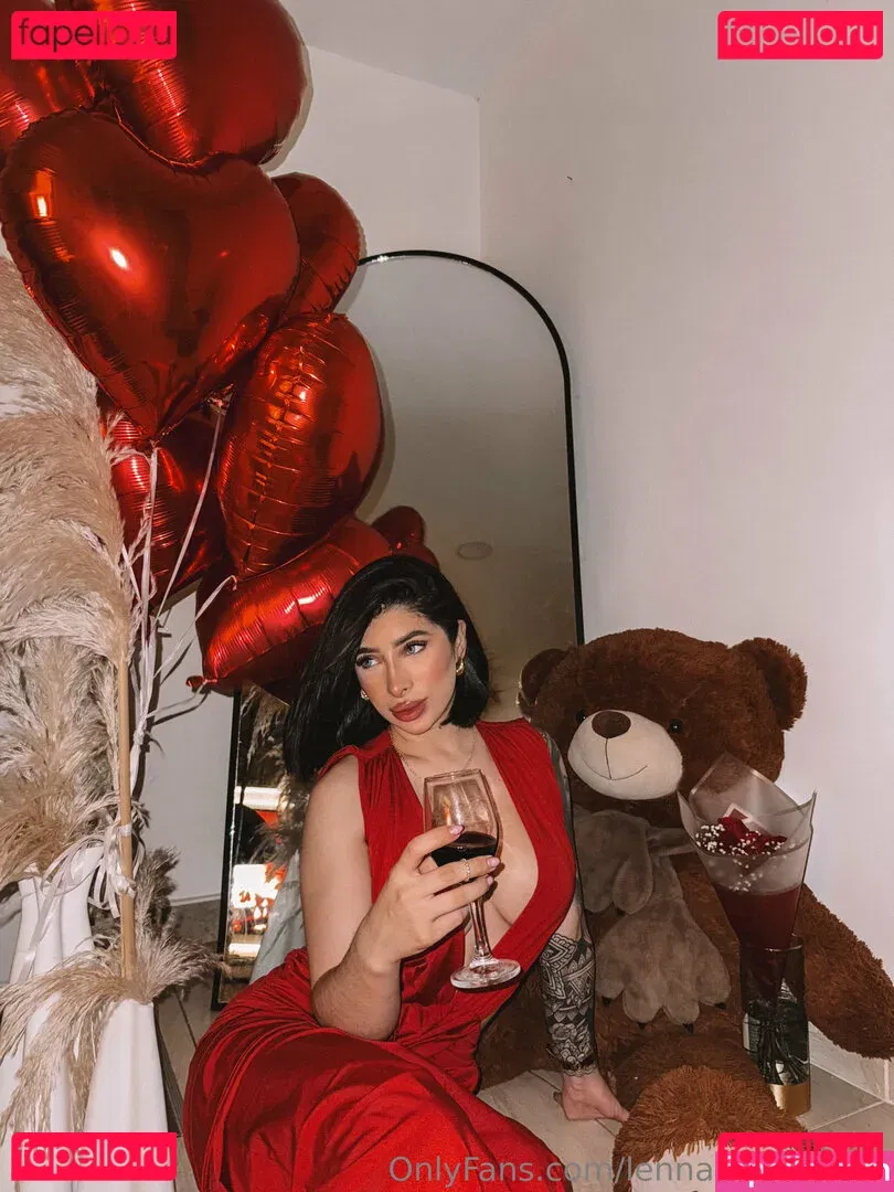 lennaivanovavip Onlyfans Photo Gallery 