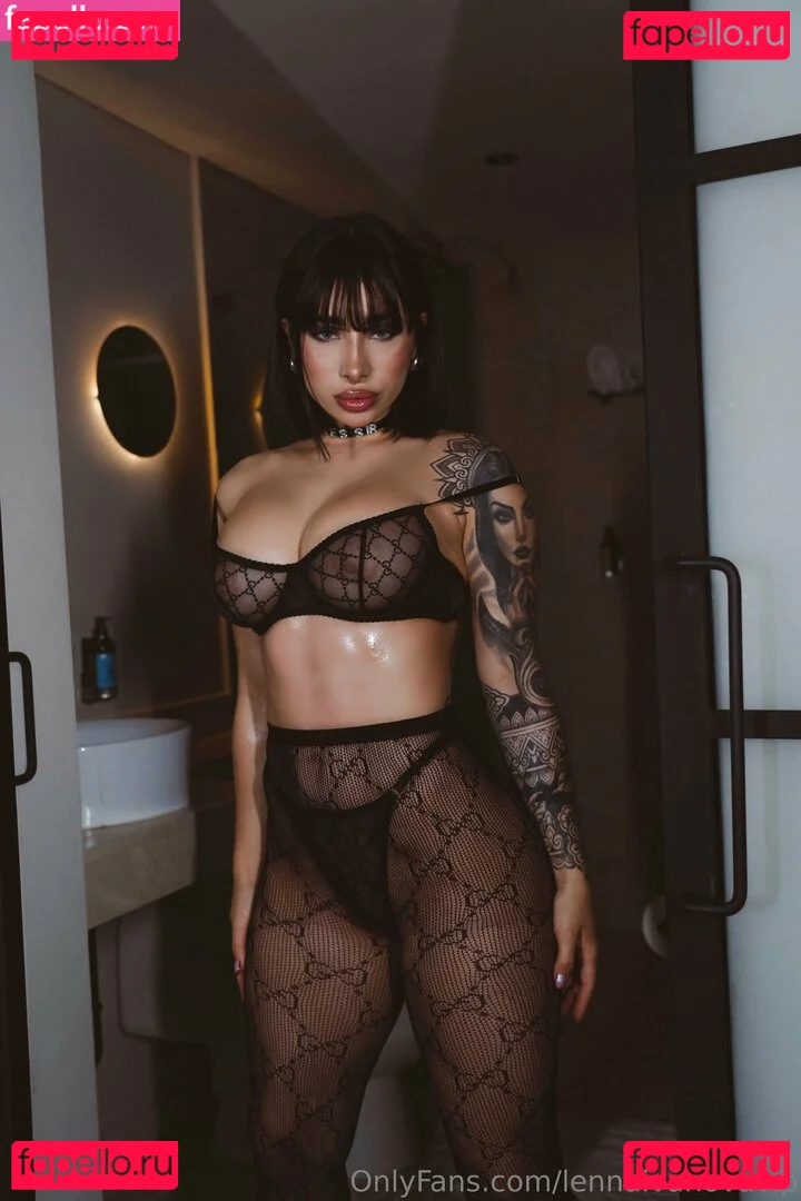 lennaivanovavip Onlyfans Photo Gallery 
