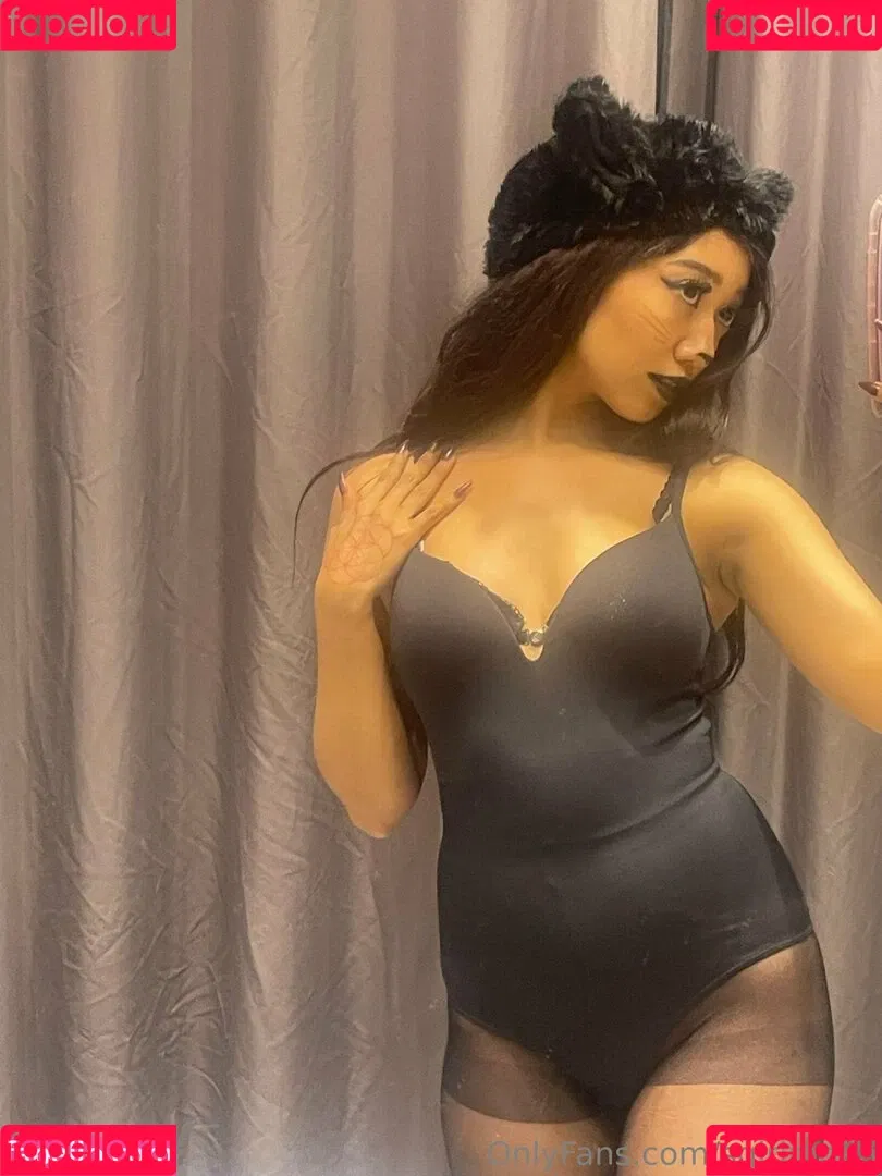 sgirlmona Onlyfans Photo Gallery 