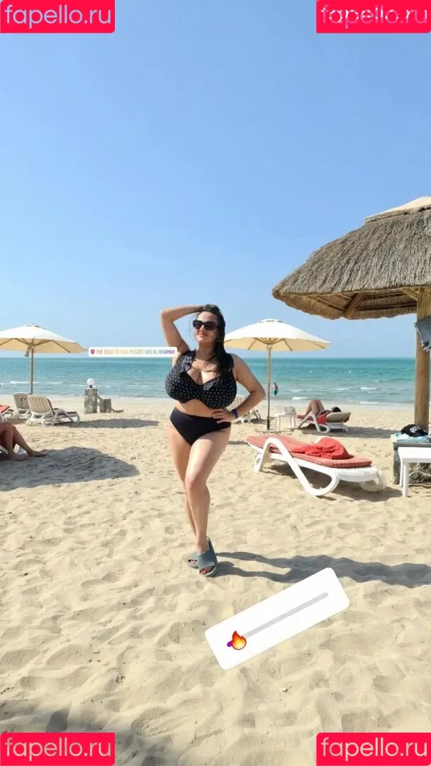Liana Onlyfans Photo Gallery 