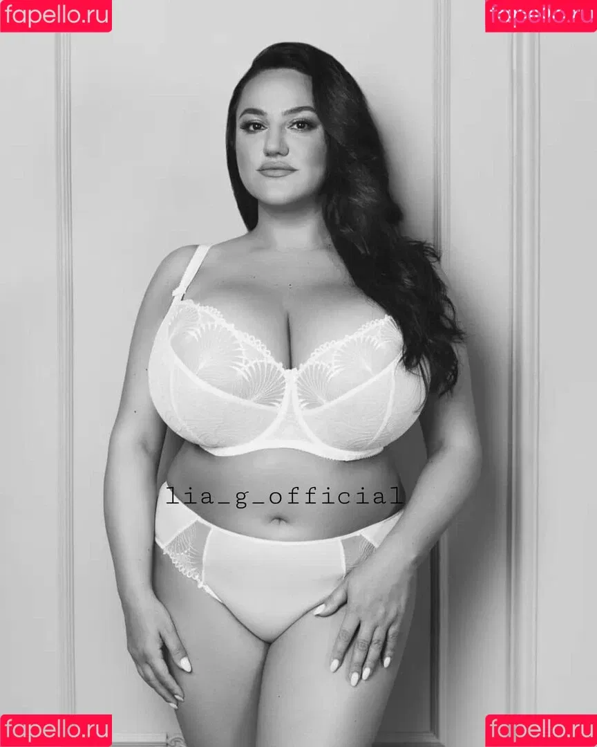 Liana Onlyfans Photo Gallery 