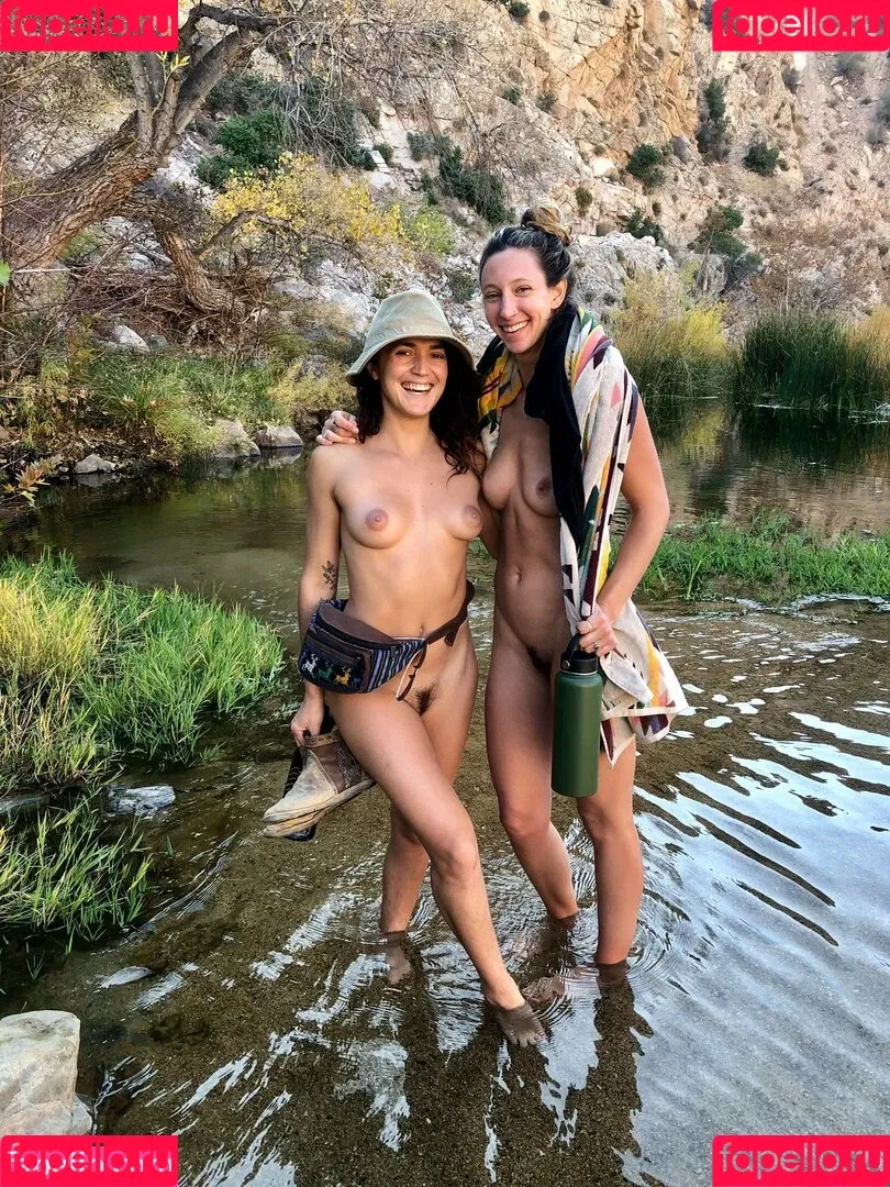Karena Thompson Onlyfans Photo Gallery 