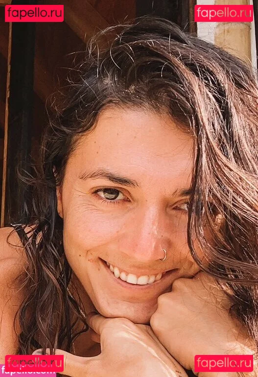 Karena Thompson Onlyfans Photo Gallery 