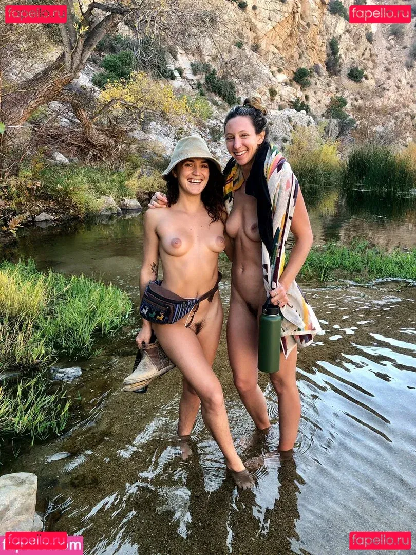 Karena Thompson Onlyfans Photo Gallery 