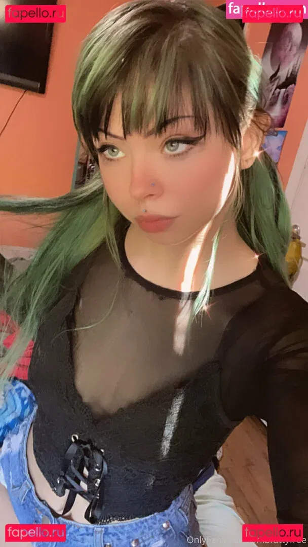 battydoll Onlyfans Photo Gallery 