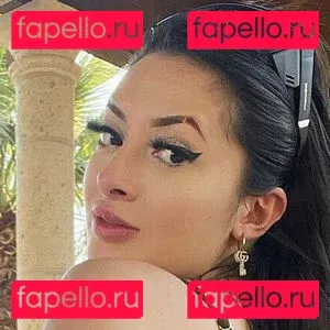 Mag.she Onlyfans Photo Gallery 