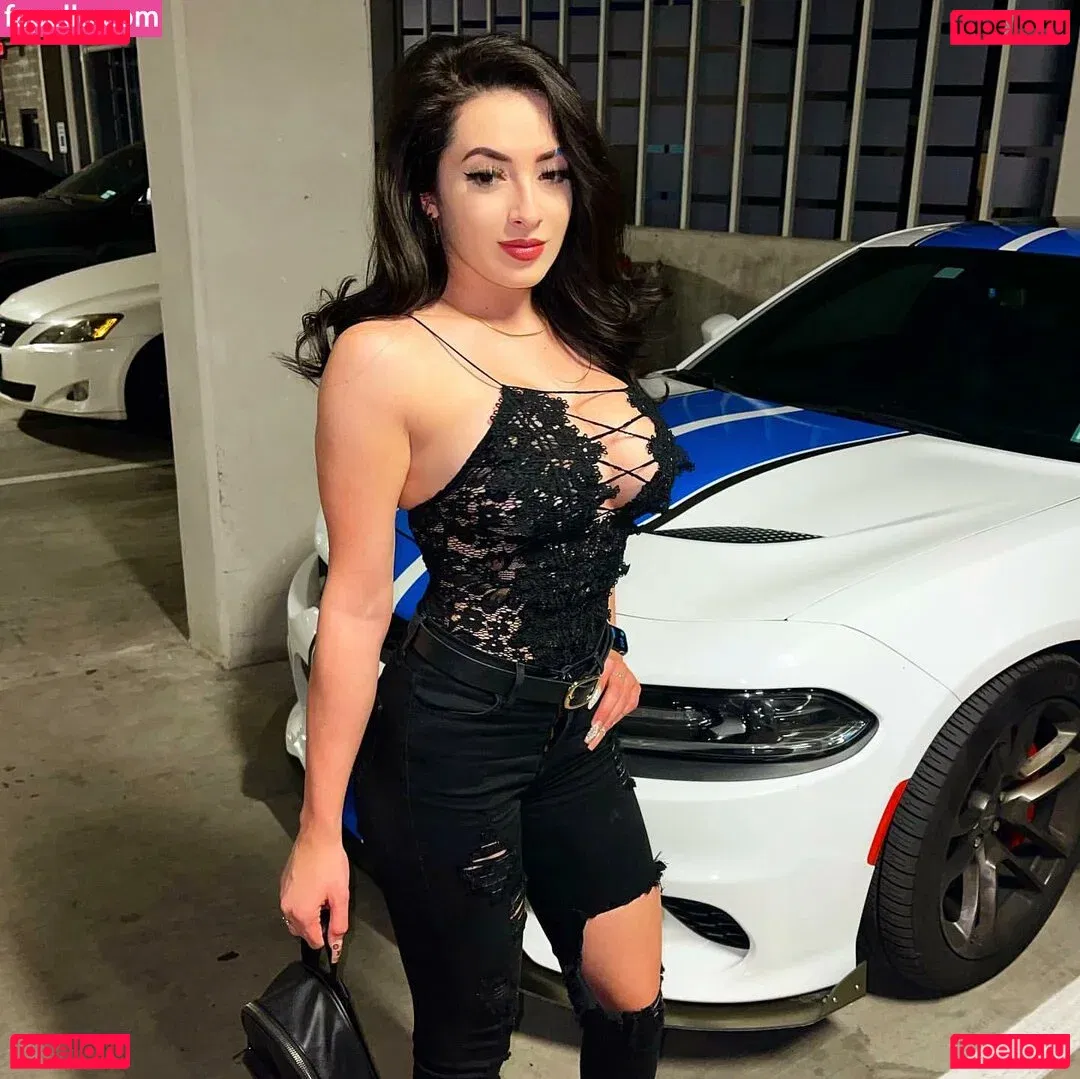 Mag.she Onlyfans Photo Gallery 