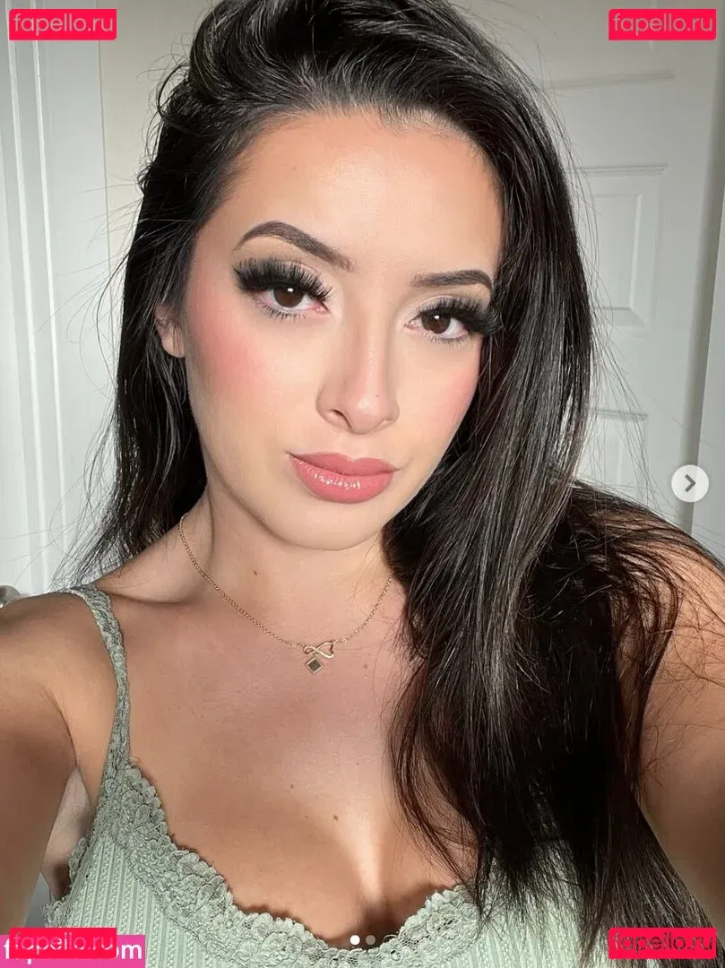 Mag.she Onlyfans Photo Gallery 