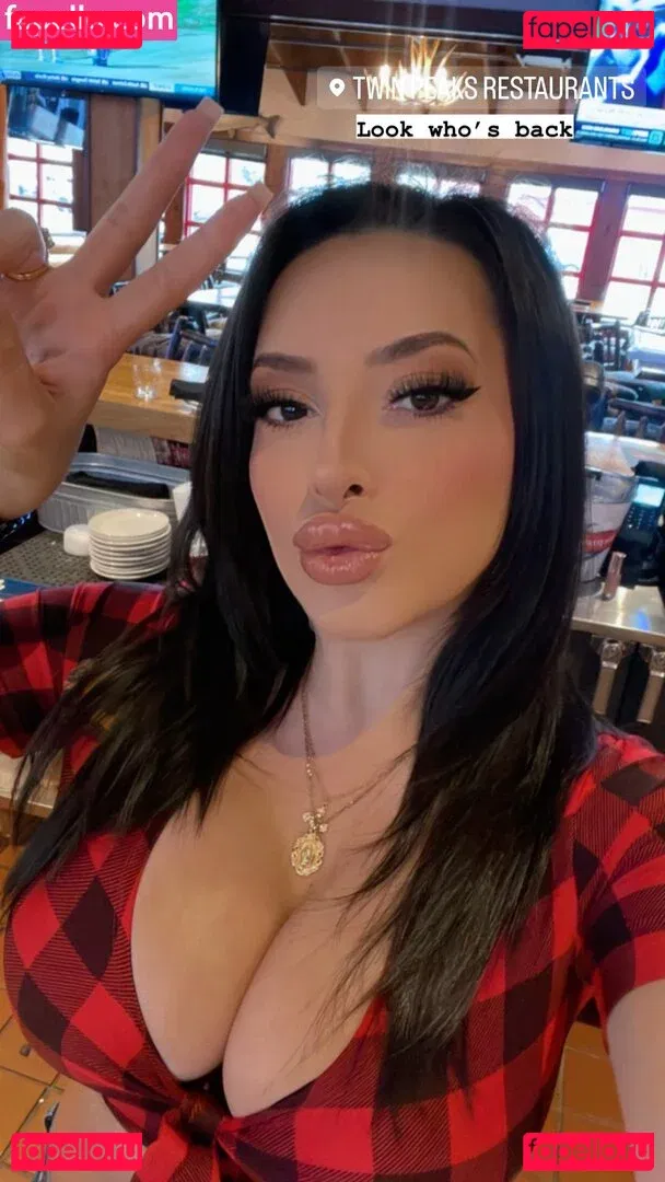 Mag.she Onlyfans Photo Gallery 