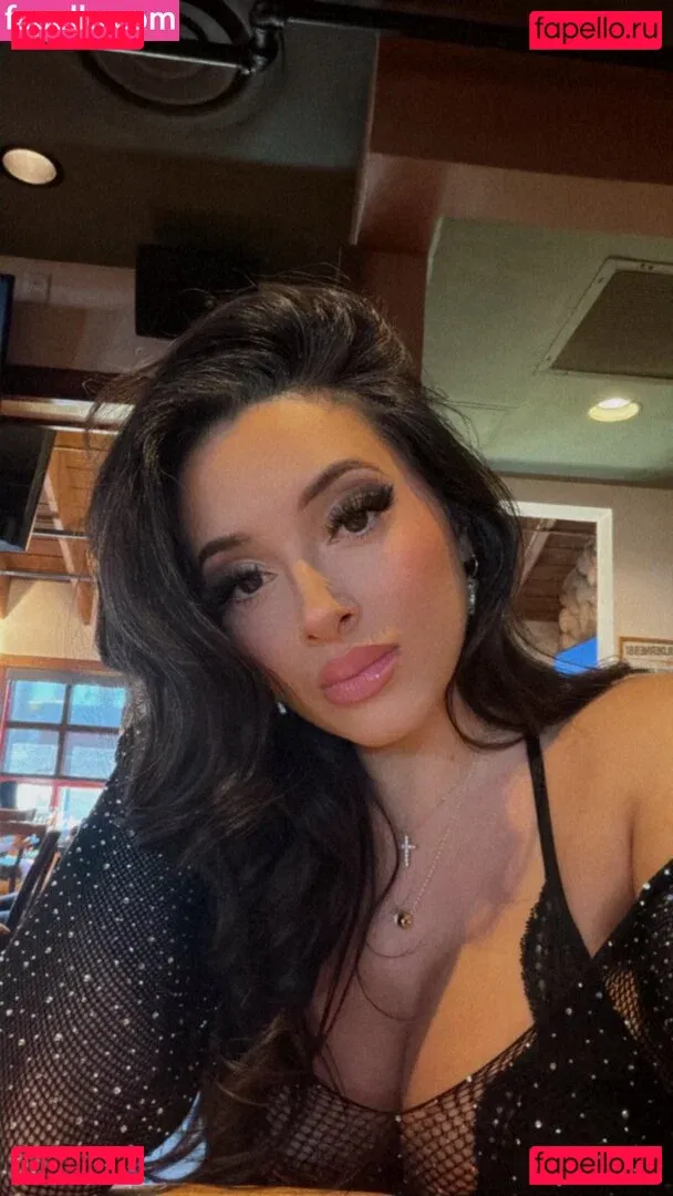 Mag.she Onlyfans Photo Gallery 