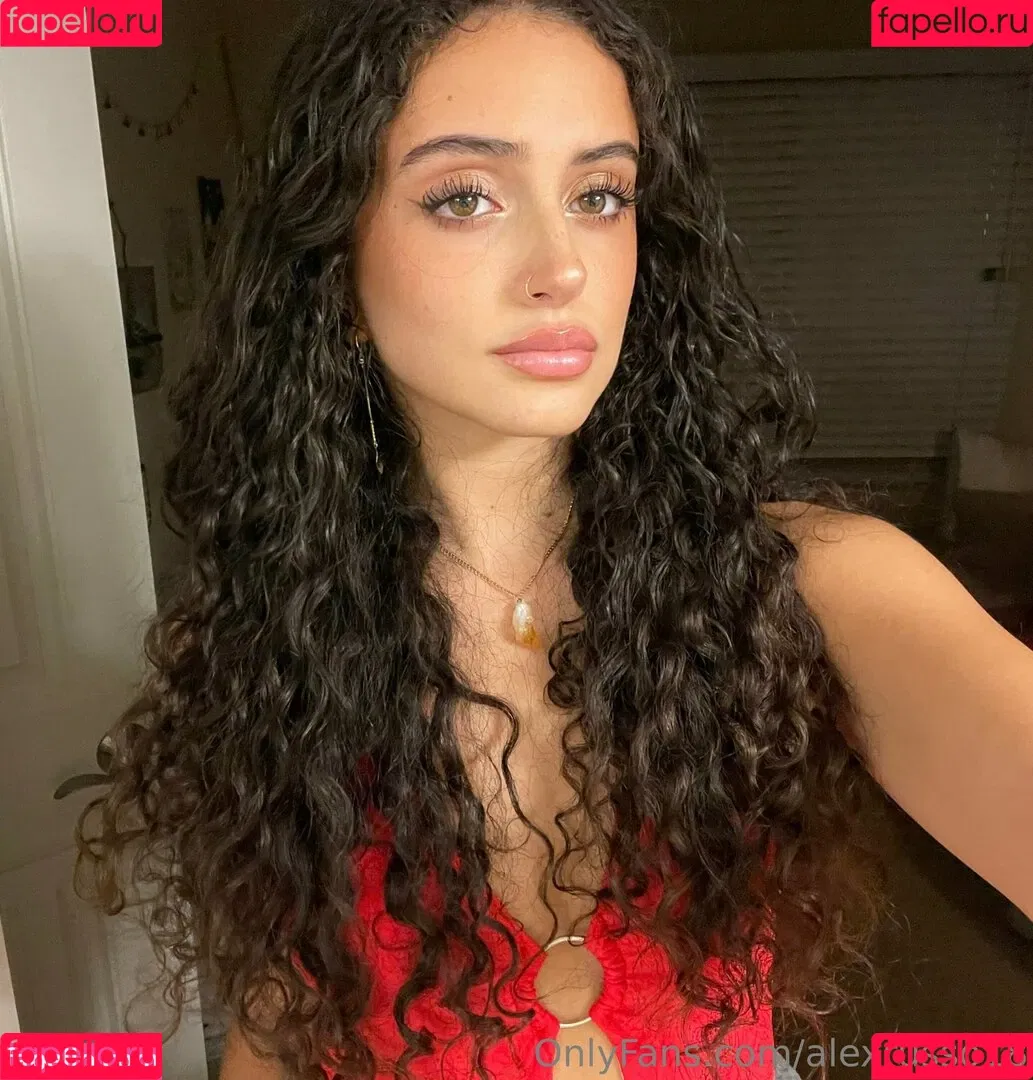 isabella_portofina Onlyfans Photo Gallery 