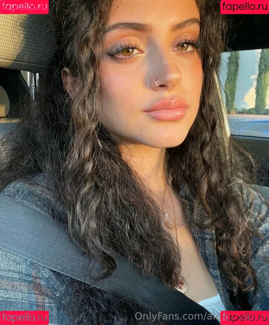 isabella_portofina Onlyfans Photo Gallery 