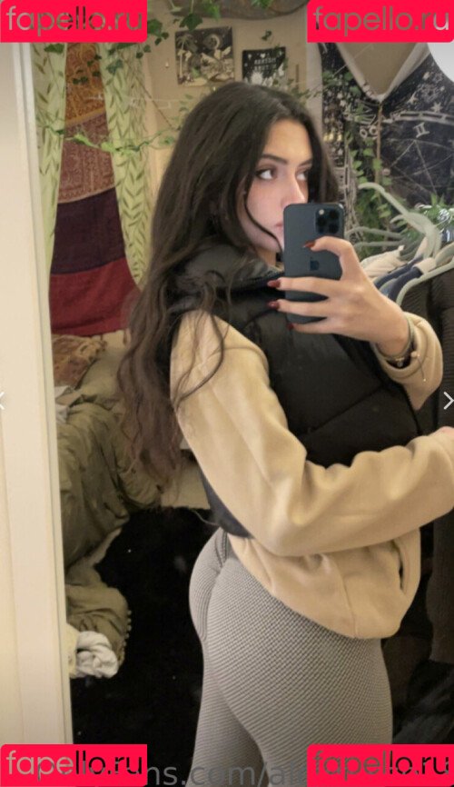 isabella_portofina Onlyfans Photo Gallery 