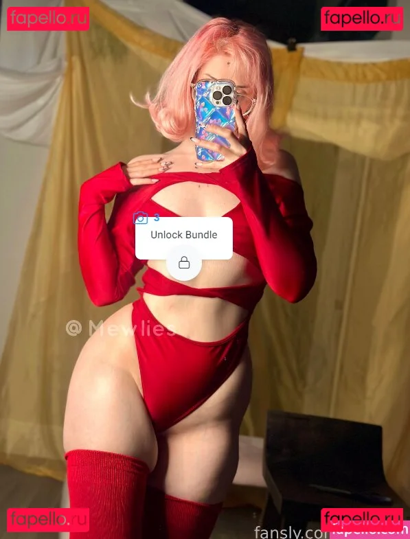 Mewlies Onlyfans Photo Gallery 