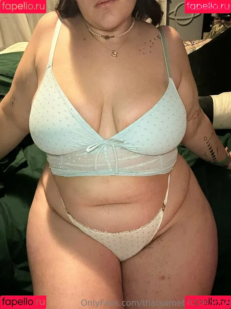 thatsamebookishhoe Onlyfans Photo Gallery 