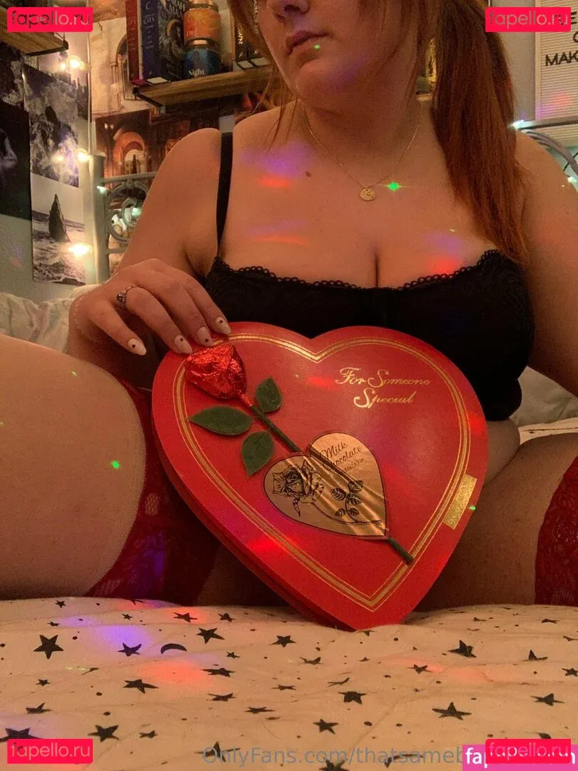 thatsamebookishhoe Onlyfans Photo Gallery 