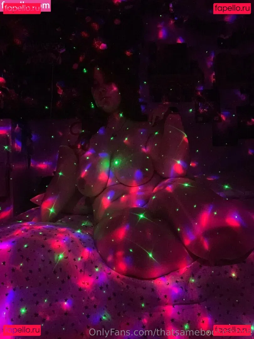 thatsamebookishhoe Onlyfans Photo Gallery 