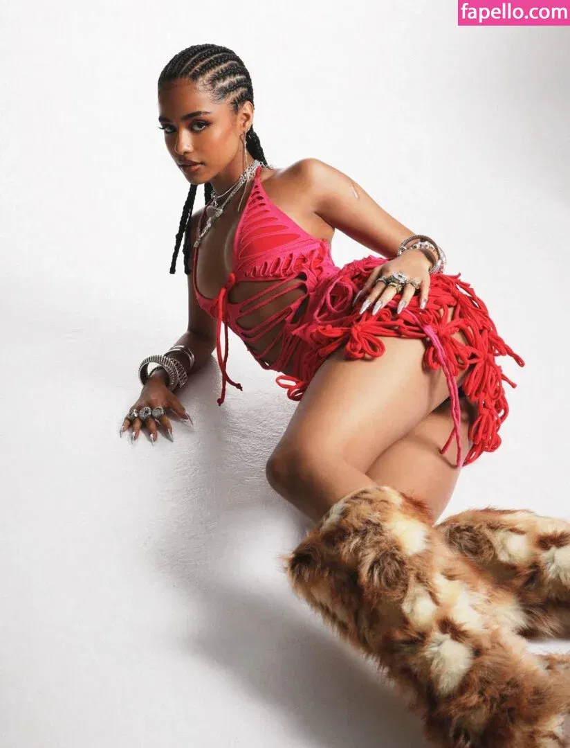 Tyla Onlyfans Photo Gallery 