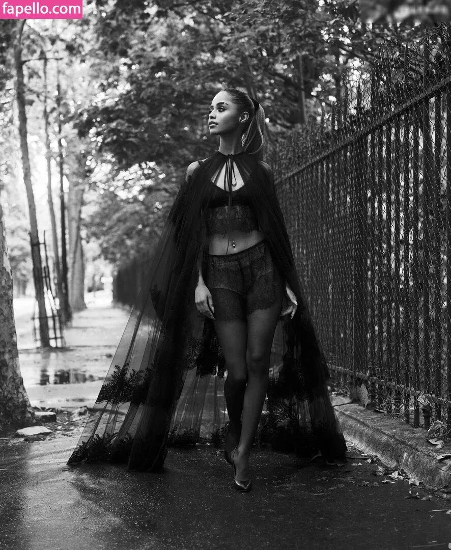 Tyla Onlyfans Photo Gallery 