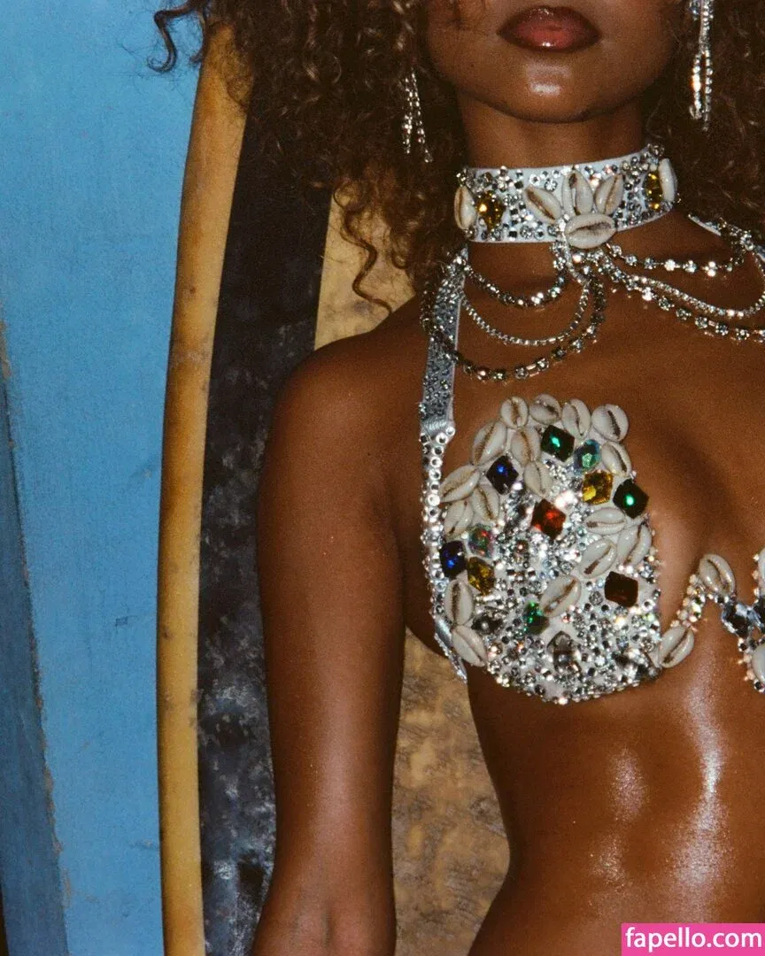 Tyla Onlyfans Photo Gallery 