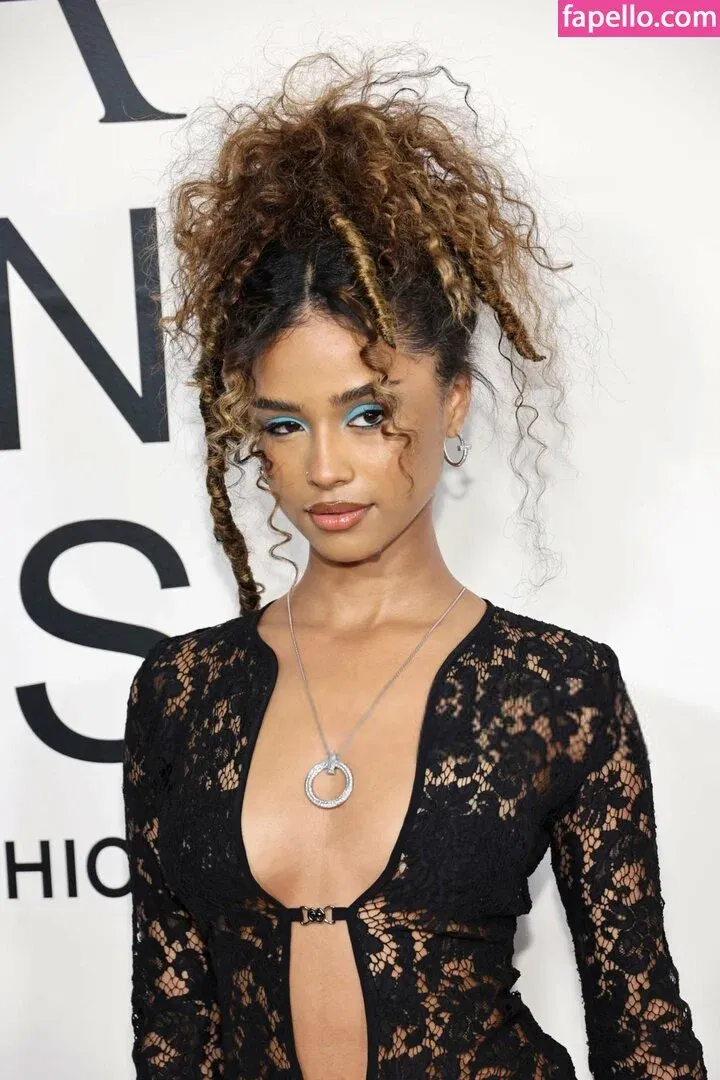 Tyla Onlyfans Photo Gallery 