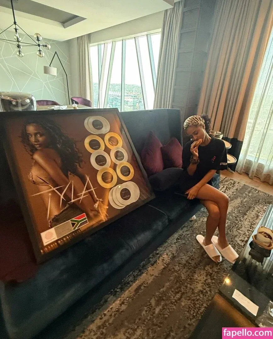 Tyla Onlyfans Photo Gallery 