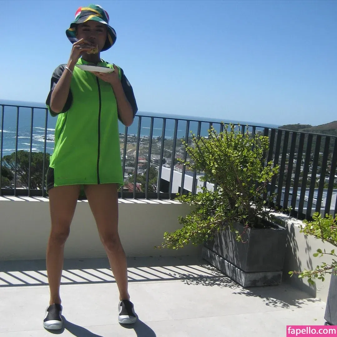 Tyla Onlyfans Photo Gallery 