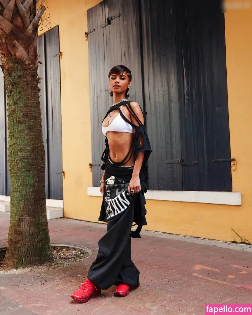 Tyla Onlyfans Photo Gallery 