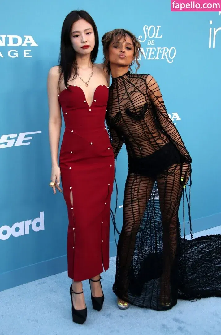 Tyla Onlyfans Photo Gallery 