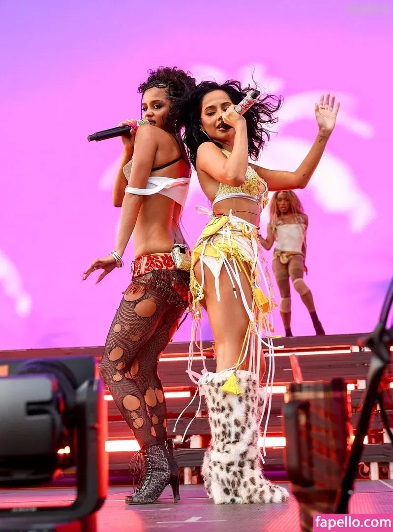 Tyla Onlyfans Photo Gallery 