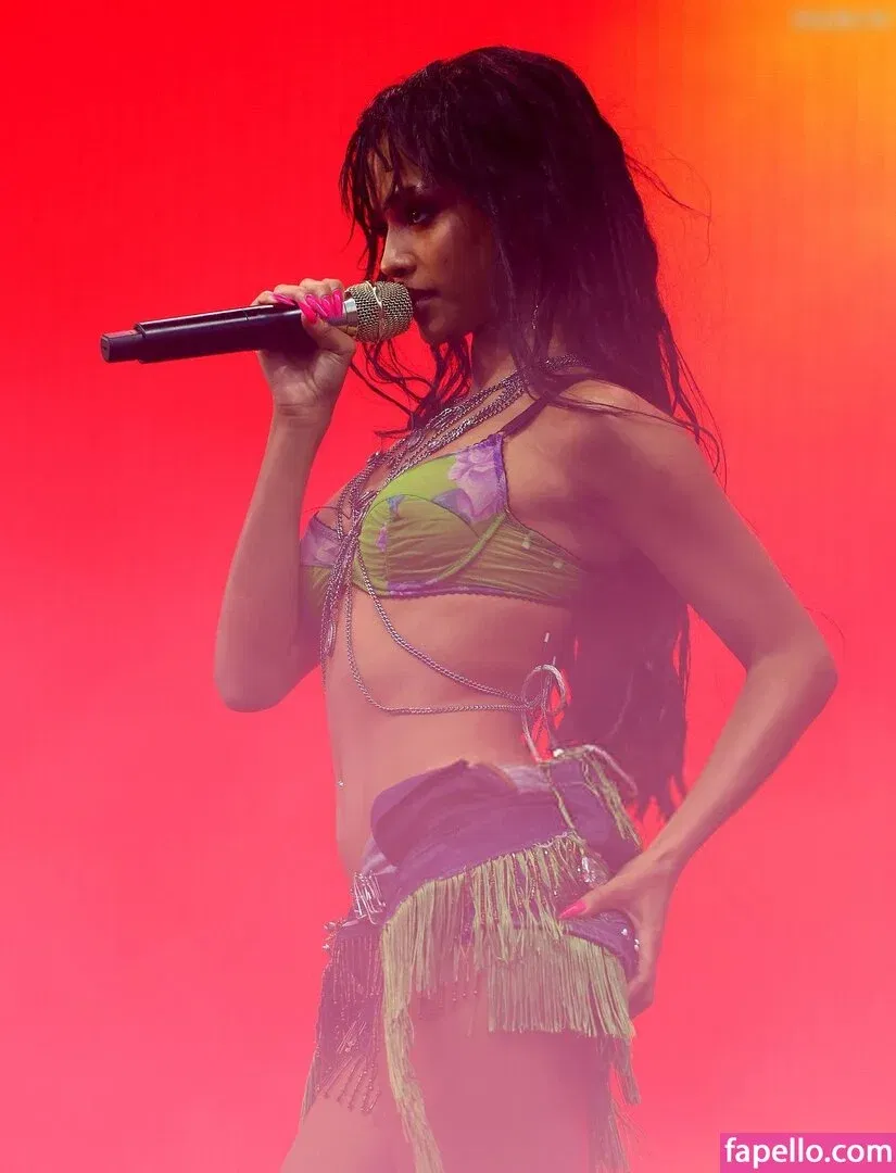 Tyla Onlyfans Photo Gallery 