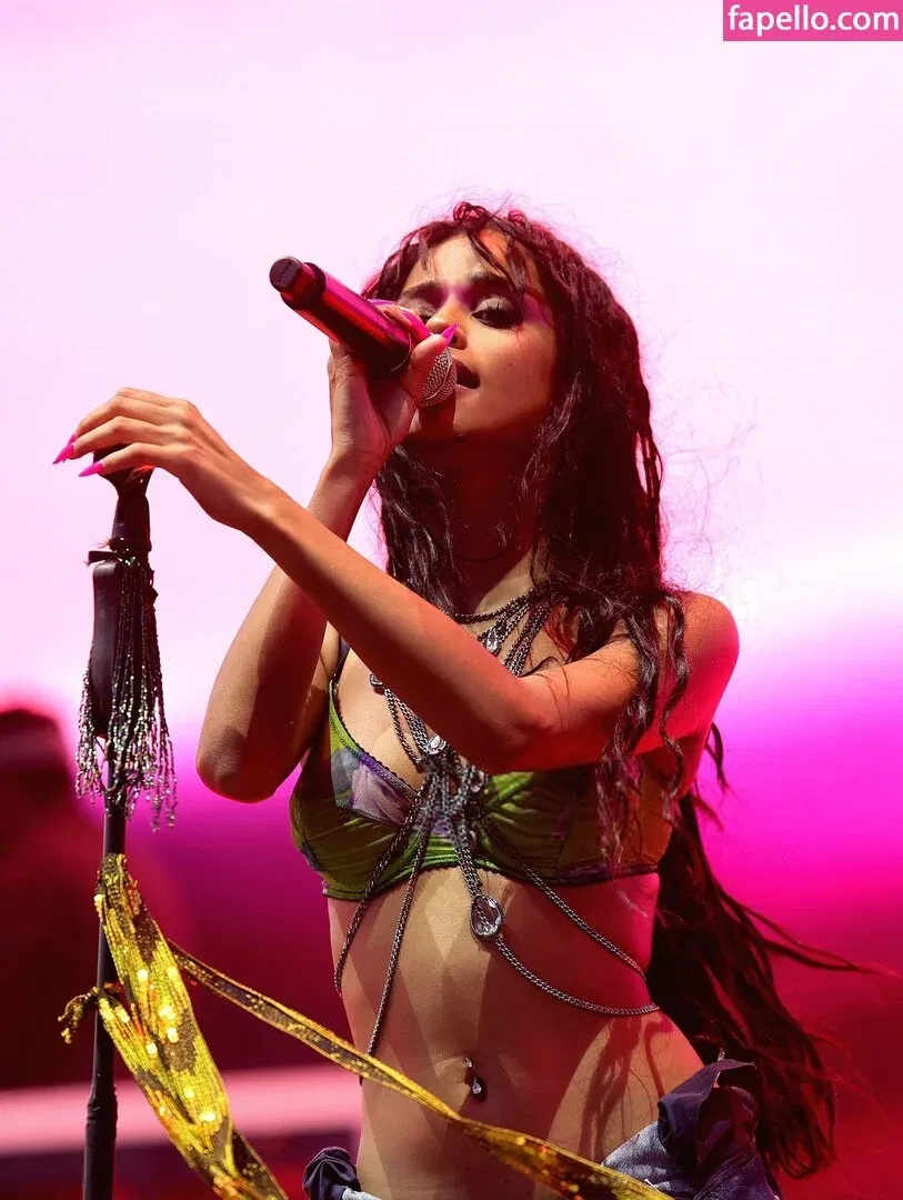 Tyla Onlyfans Photo Gallery 