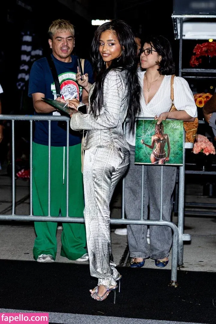 Tyla Onlyfans Photo Gallery 